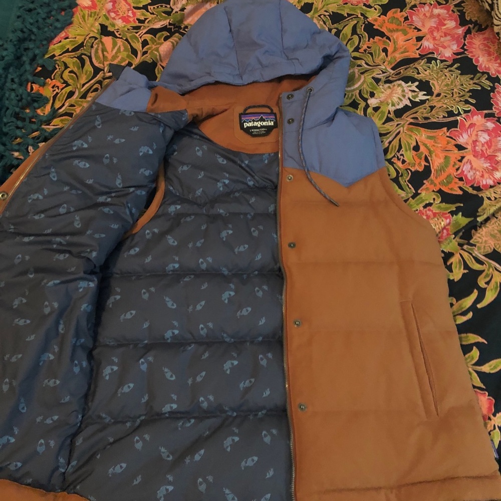 Women’s Patagonia Bivy Hooded Down Vest Large